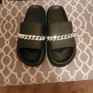 Chain slides